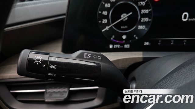 Kia K8 2022 — photo 25