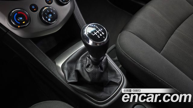 Chevrolet Korea Aveo 2016 — photo 9