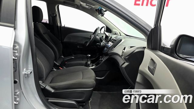 Chevrolet Korea Aveo 2016 — photo 12