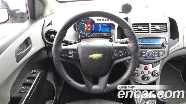 Chevrolet Korea Aveo 2016 — photo 13