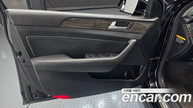 Hyundai Sonata 2015 — photo 14