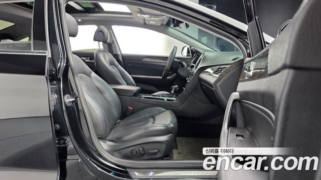 Hyundai Sonata 2015 — photo 16