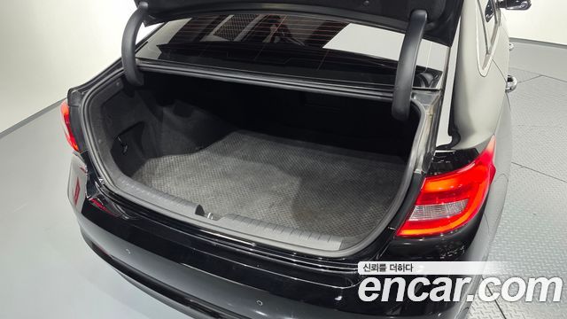 Hyundai Sonata 2015 — photo 32