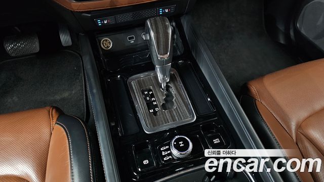KG Mobility Rexton 2018 — photo 12