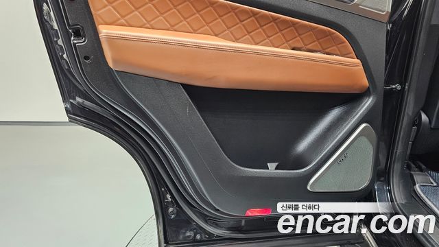 KG Mobility Rexton 2018 — photo 15