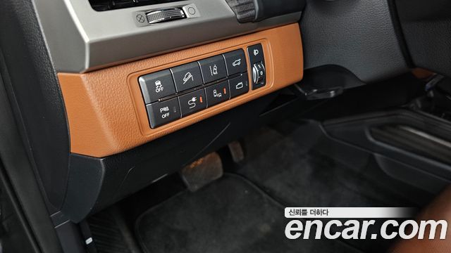 KG Mobility Rexton 2018 — photo 27