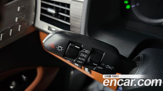 KG Mobility Rexton 2018 — photo 32