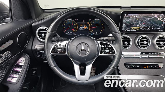 Mercedes-Benz GLC-Class 2022 — photo 19