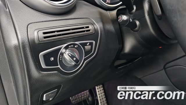 Mercedes-Benz GLC-Class 2022 — photo 20