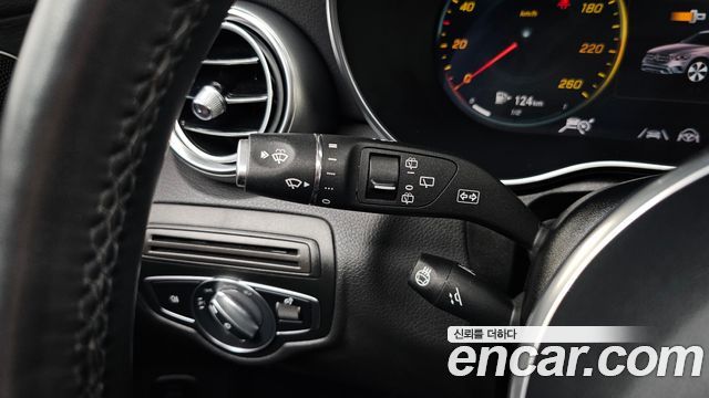 Mercedes-Benz GLC-Class 2022 — photo 21