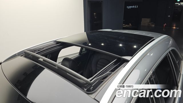 Mercedes-Benz GLC-Class 2022 — photo 32