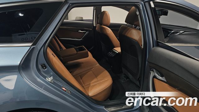 Hyundai i40 2017 — photo 18