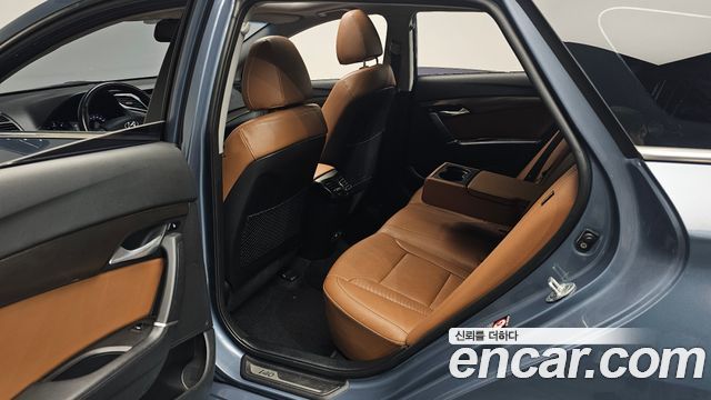 Hyundai i40 2017 — photo 16