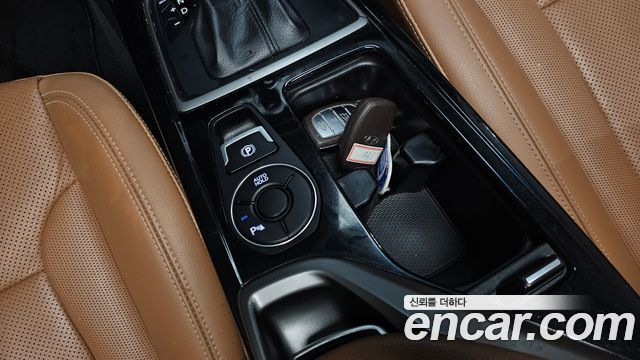 Hyundai i40 2017 — photo 32