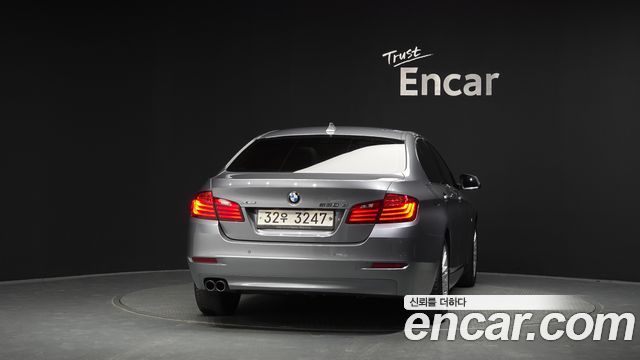 BMW 5-Series 2015 — photo 4