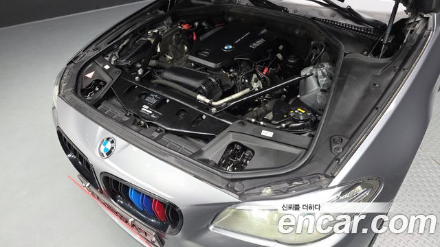 BMW 5-Series 2015 — photo 6