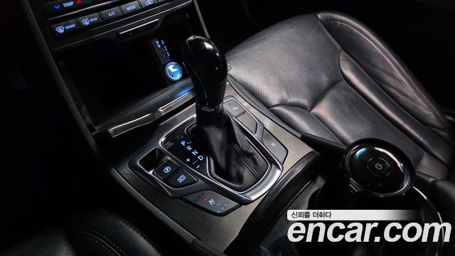 Hyundai Grandeur 2015 — photo 12