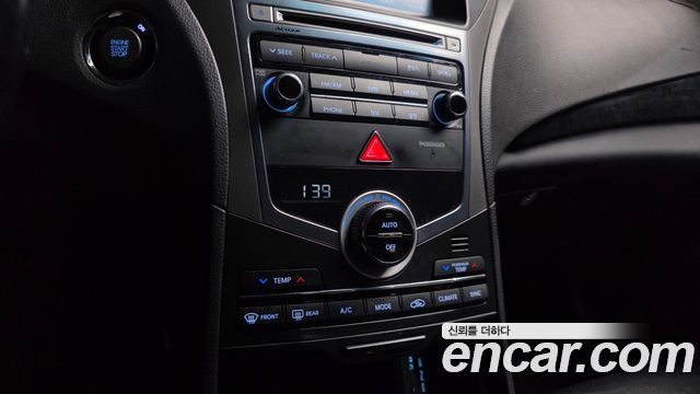 Hyundai Grandeur 2015 — photo 23