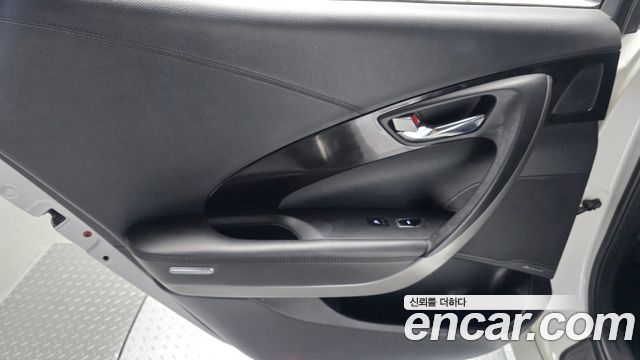 Hyundai Grandeur 2015 — photo 15