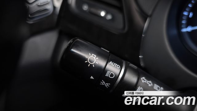Hyundai Grandeur 2015 — photo 28