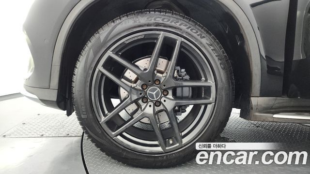 Mercedes-Benz GLE-Class 2017 — photo 5
