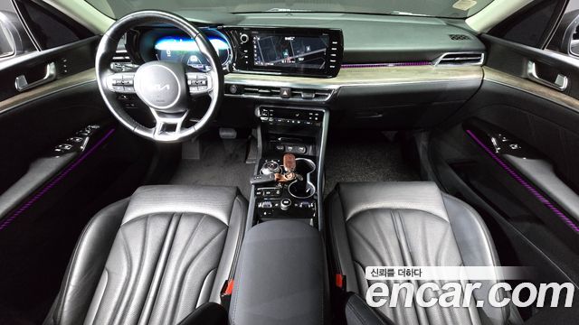 Kia K5 2022 — photo 10