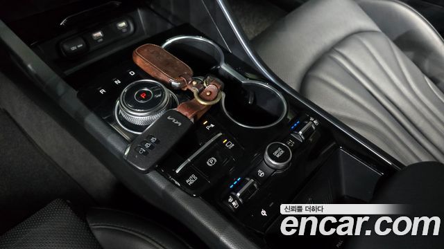 Kia K5 2022 — photo 12