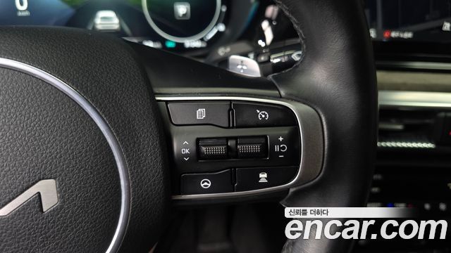 Kia K5 2022 — photo 21