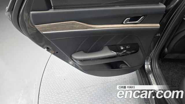 Kia K5 2022 — photo 15