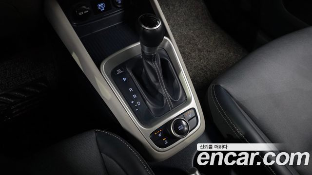 Hyundai Venue 2020 — photo 9