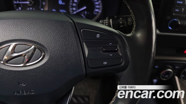 Hyundai Venue 2020 — photo 17