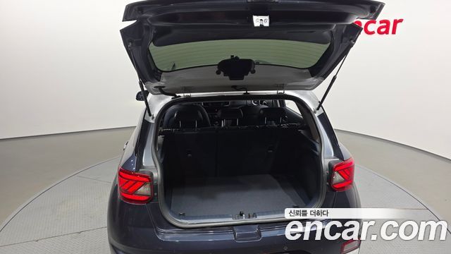 Hyundai Venue 2020 — photo 19