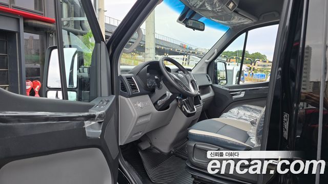 Hyundai Solati 2024 — photo 13