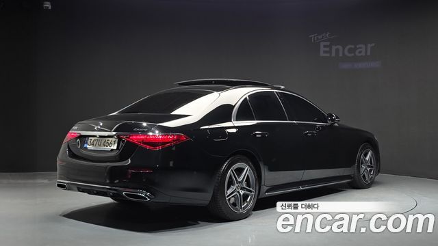 Mercedes-Benz S-Class 2022 — photo 2