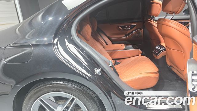 Mercedes-Benz S-Class 2022 — photo 17