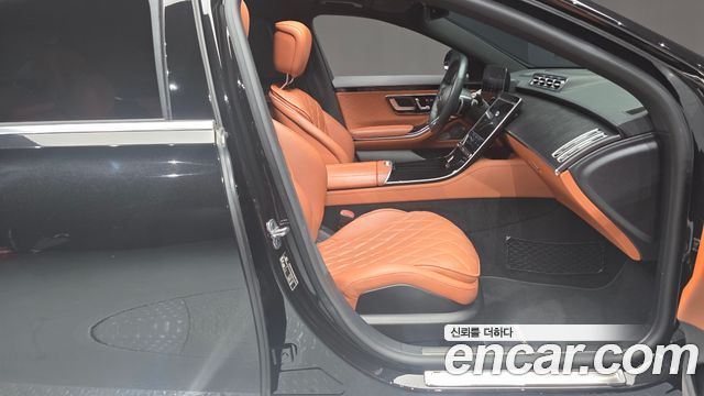 Mercedes-Benz S-Class 2022 — photo 16