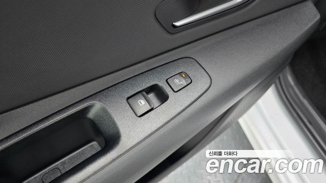 Hyundai AVANTE 2025 — photo 28