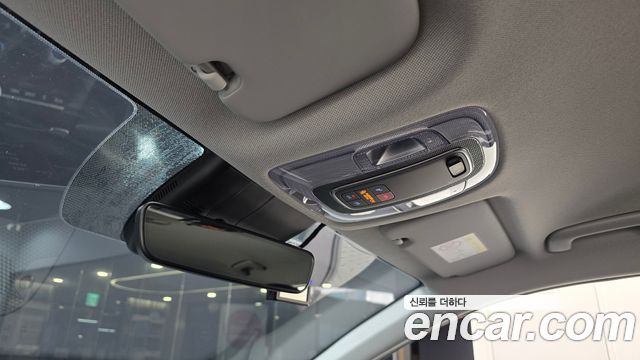 Hyundai AVANTE 2025 — photo 30