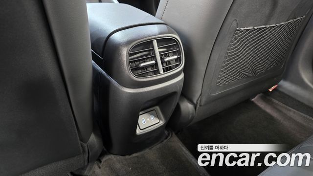 Hyundai AVANTE 2025 — photo 31
