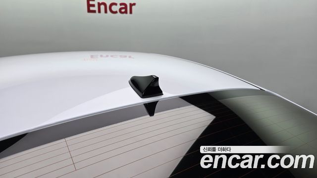 Hyundai AVANTE 2025 — photo 32