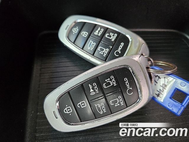 Hyundai Staria 2022 — photo 15