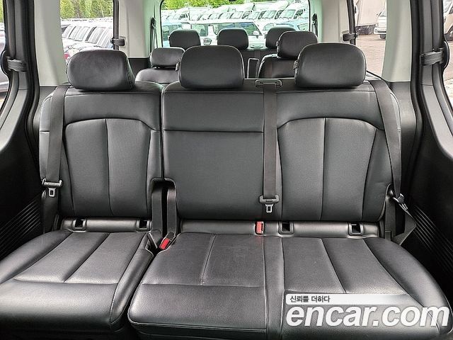 Hyundai Staria 2022 — photo 18