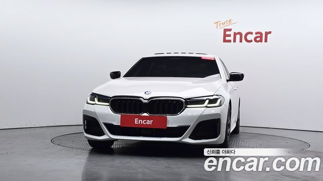 BMW 5-Series 2023 — photo 3