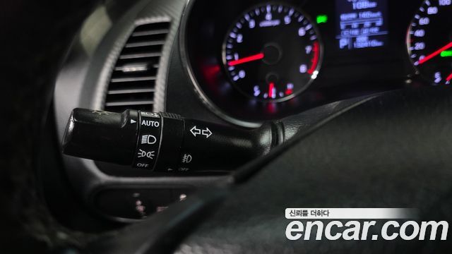 Kia K3 2014 — photo 14