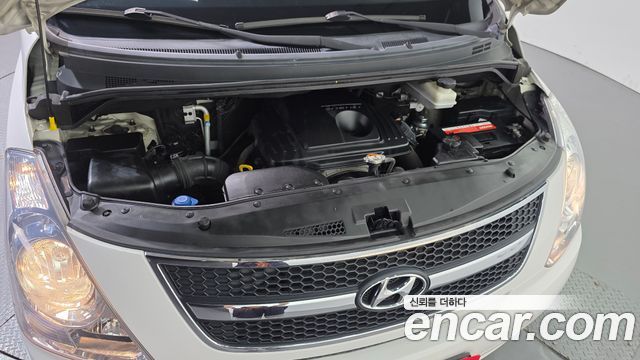 Hyundai Starex 2014 — photo 6