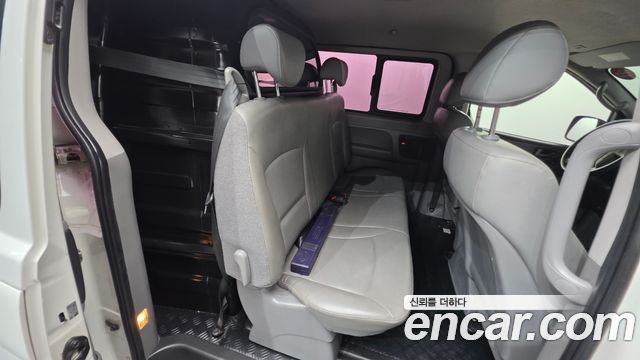 Hyundai Starex 2014 — photo 24