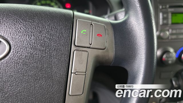 Hyundai Starex 2014 — photo 28