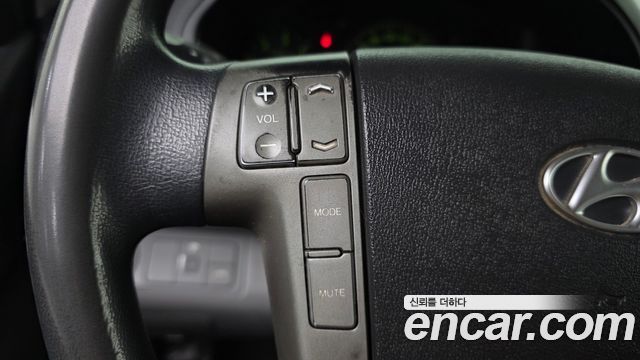 Hyundai Starex 2014 — photo 31