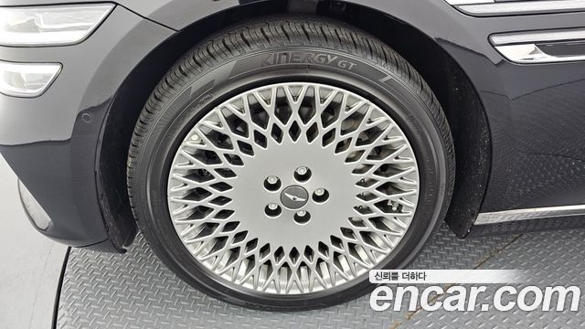 Genesis G80 2023 — photo 5