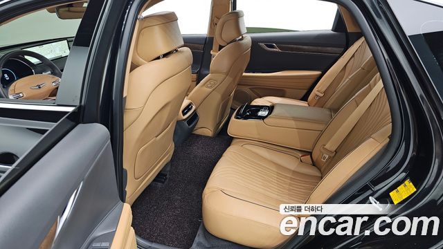 Genesis G80 2023 — photo 11